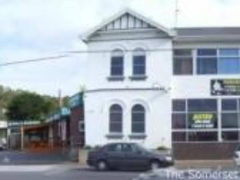 Somerset Hotel Exterior foto